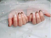 ベルフィオーレ 拝島店(bel fiore)/ブラウン　シルバーラメ　グラデ