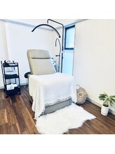 アイ ムード 天神大名店(eye mood)/2.リクライニングソファへ移動