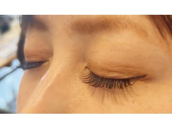 アースコアフュールボーテ 成田店(EARTH coiffure beaute)/大人気！！フラットラッシュ