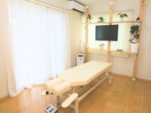 おやま腰痛整体院/清潔な施術空間
