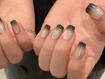 リッシュ(RICHE)/マグネットグラデーションネイル