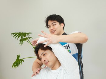 ストレッチヒーロー 姫路広畑店の写真/長年悩んでいた腰の不調そのままにしていませんか?腰痛の原因は骨盤の歪みからも!腰痛改善ストレッチ!◎