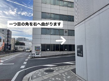 アイラ 千葉店(EYELA)/《JR千葉駅》道案内