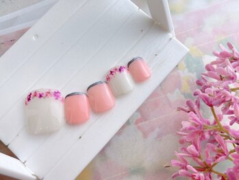 ネイルサロン&スクール ジーナ(GINA)/押し花×スキニーフレンチ