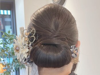 サラ デ ミレ(Sala de milae)/大学生袴ヘア