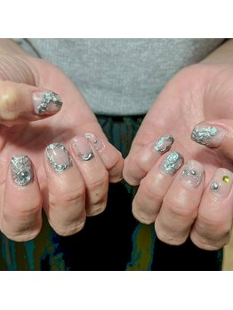 サロンドティス 学芸大学(salon de tis)/シンプルアート