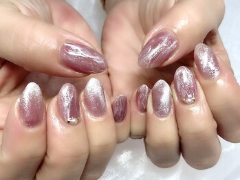 ネオリーブドレスネイルアンドアイラッシュ(Neolive dress nail&eyelash)/*定額コース8000円*