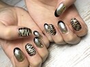 虎柄ネイル