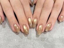 ローラン(LORAN)/ゴールド×マグネットネイル