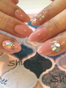 トータルサロン 白べぇーっ プラス/定額ネイル