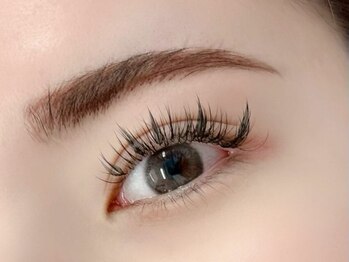 ビューティーサロン ココ 春日井店(BeautySalon COCO)の写真/在庫限り★新感覚【羽エクステ】導入!マツエクorまつげパーマに組合わせナチュラルに映える抜け感EYEに