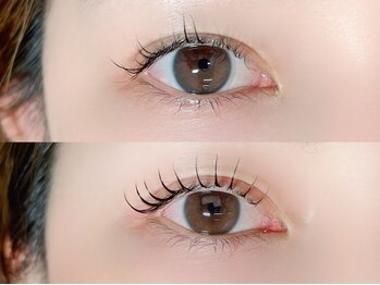ダブリューアイラッシュ 中野(W.eyelash)の写真/軽い×モチが特徴の最新の毛質◎持続性とまつげへの負担軽減を兼ね備えたフラットラッシュが大人気！