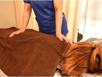 平井もみほぐしの写真/熟練の施術者によるもみほぐしで心身共にリフレッシュ!【もみほぐし50分+足裏30分+ヘッド10分¥6500】