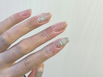 ゆるふわボーダーネイル