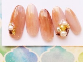 大人ビジューネイル