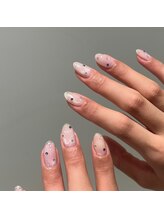 ヴィヴィアンビューティ ネイルアンドアイ Viviean Beauty Nail & Eye/キラキラシンプルネイル