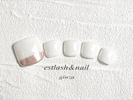 フットワンカラーシンプルアート