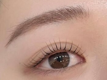 エムスラッシュアヴェダ 自由が丘(M.SLASH AVEDA)の写真/【似合わせデザイン眉WAX】お顔の印象は眉毛で決まる！当店人気の眉WAXで垢抜け♪お手入れも簡単＆時短に◎