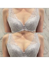 ルメール(Lemaile)/谷間が出来る！