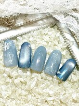 ネイル アンド アイラッシュ虹/雪の冬ネイル