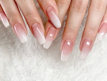 アンシャンテ(enchante)の写真/【フットワンカラー￥6,600】甘皮ケア・ファイリング付でケアしながら足元を華やかに彩りおしゃれを満喫☆