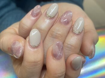 アース コアフュールボーテ 佐久平店(EARTH coiffure beaute)/大理石ネイル　7800円