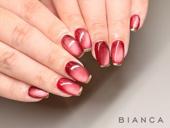 ビアンカ 三田店(Bianca)の写真/シンプルなネイルはカラーやパーツにこだわって♪アートなしシンプルコース￥5500◎マグネット＋￥1650★