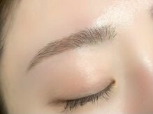 ニクシーアイブティック(Nixie Eye Boutique)/眉毛/まゆげ/美眉スタイリング
