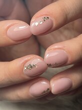 アクシア(Axia)/綺麗めワンカラー