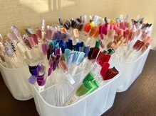 サロンドフォーエイチ(salon de 4H)/カラー410色以上，ラメ210色以上