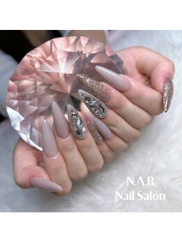 エヌエービー(N.A.B.)/大人ネイル