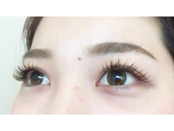 アプレ 本店(apres)/自然で美しいまつげエクステ