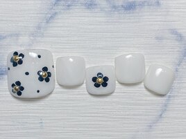 お花フットネイル