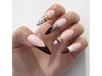 ブリング 東新宿 歌舞伎町(Bling)/ドット／花／ミラー