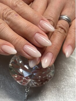 ロック(ROCK)の写真/【加古川エリア】完全個室のプライベートサロン♪シンプルで上品な仕上がりが大人女性に人気◆