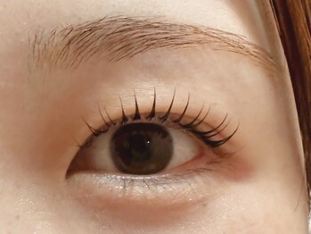 ウル(ulu)の写真/【アイサロンデビューはuluにお任せ】似合わせまつ毛＆美眉デザインもご相談下さい。