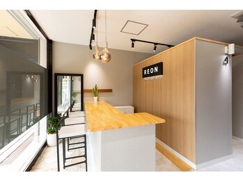 レオン 磐田(REON)/受付☆