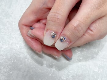 ローズ ビューティー(ROSE BEAUTY)/グラデーション/ミニVカット