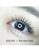 フォーヴリュンヌ(FOVLUNE)/ラッシュリフトとマツエク