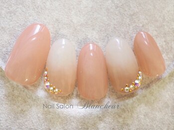 ネイルサロン ブランシュール(Nail Salon Blancheur)/くすみピンクのグラデーション