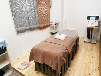 脱毛・メンズ脱毛・ネイルサロン salon TERRA【サロン テラ】の写真/【痛みが少ない&しっかり効果実感】初回レディース全身脱毛(顔・VIO込)¥4,400★2回目以降も都度払い◎