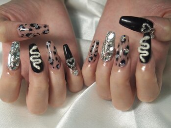 エーティービービューティルーム(A.T.B beauty room)の写真/【憧れのロングネイル】指先を美しく見せる長さだし★ギャル系、Y2Kから上品デザインまで理想のネイルに!