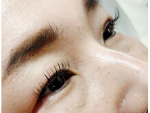 アイ シャイン(eye shine)/自然な仕上がり◎