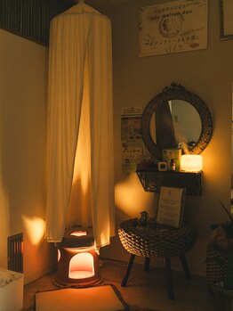 アロハマイネイルアンドアイラッシュ/ラグジュアリーよもぎ蒸し