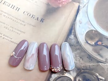 ネイルサロン&スクール ジーナ(GINA)/ラメラインで上品に♪