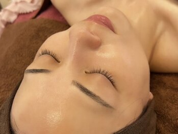 ティアリー(teary)の写真/《ダウンタイムのない次世代ハーブピーリング》話題のREVI陶肌ハーブピーリングで理想のふっくら艶肌に♪