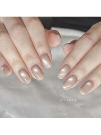 オフィスネイル！ベージュマグ