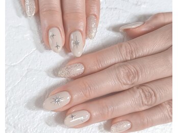 ラウ(Lau)/シンプルキラデザイン¥6600