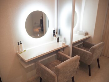 リス ネイルアンドビューティー(LYS)/パウダールーム