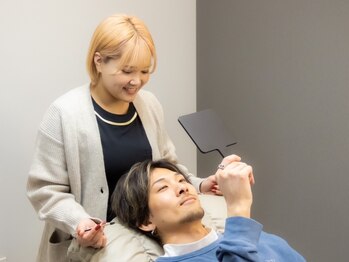 セジール メンズ アイ メゾン 問屋町(SAISIR MEN'S EYE MAISON)の写真/<目の形や輪郭に合わせてご提案◎>黄金比診断×骨格に合わせた似合わせ眉毛へ[問屋町/メンズ/眉毛/学割U24]